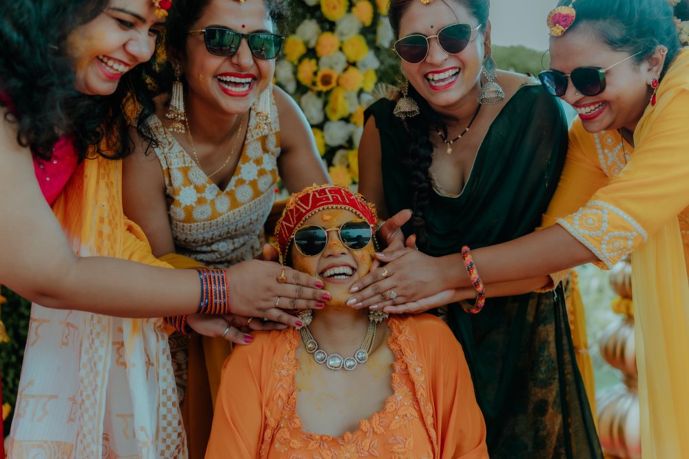 Avinav & Medha